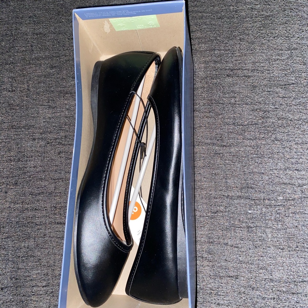 Universal Thread Black Ballerina Flats